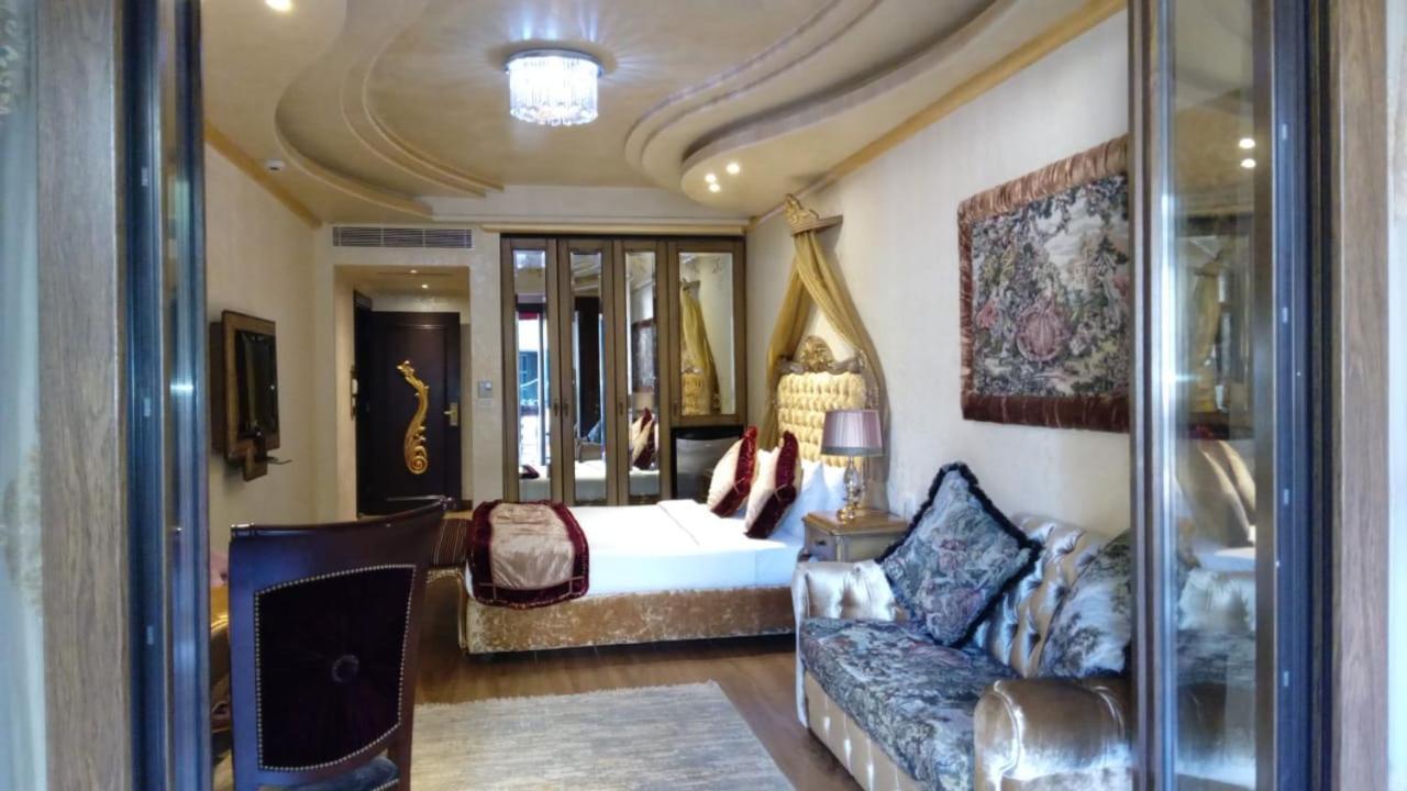 Q Hotel Beiroet Buitenkant foto